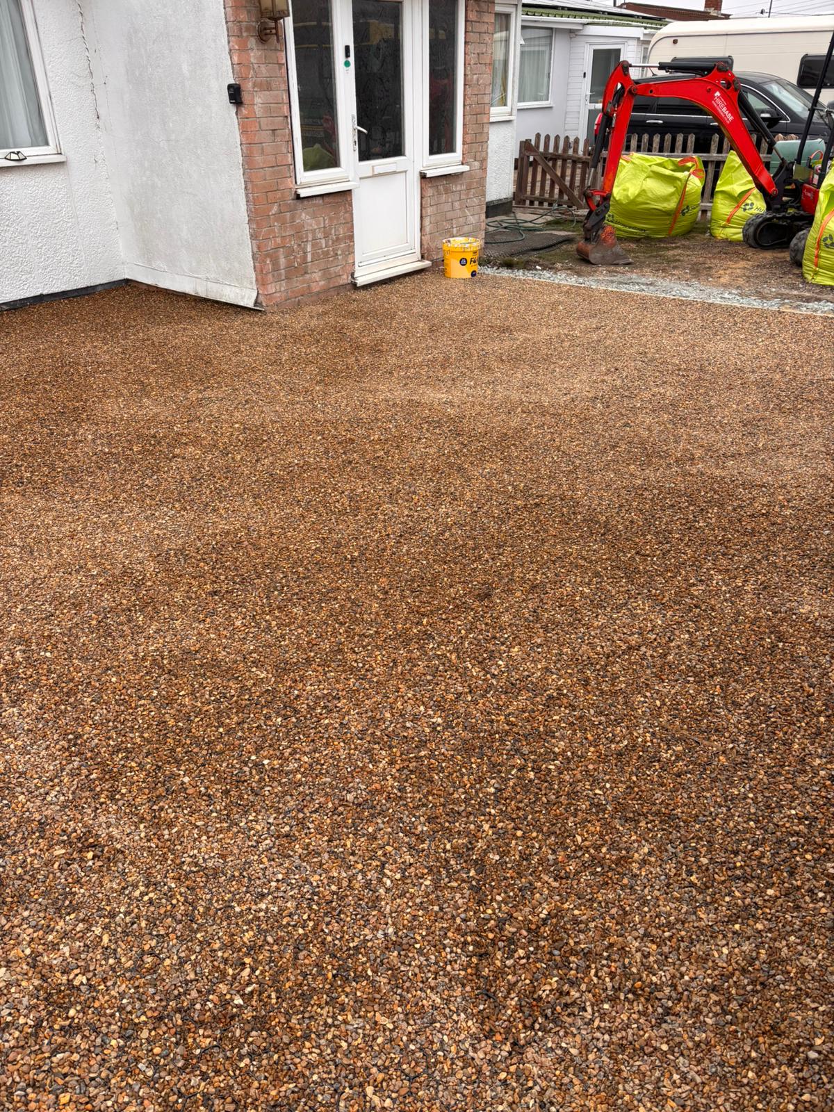 Gravel grid driveway