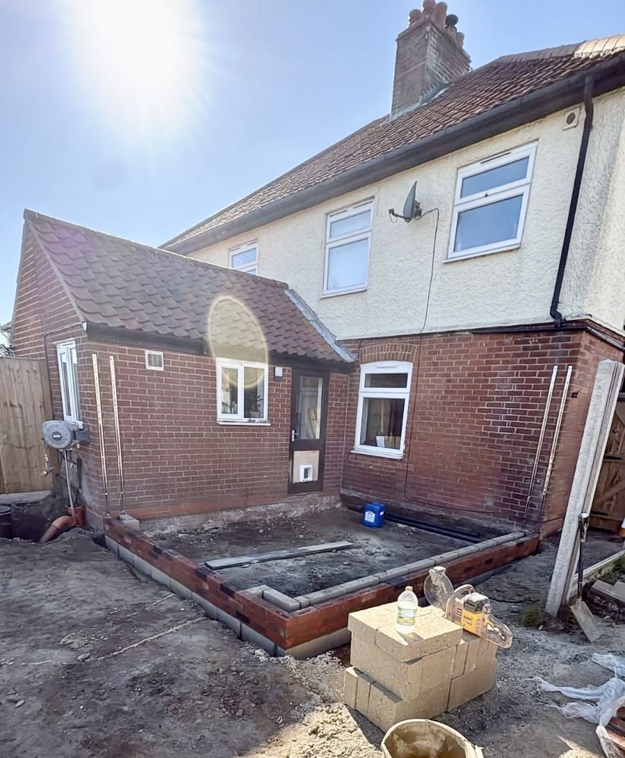 Blockwork rising off the footings